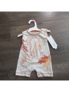 BUNDLE 4/$20 Newborn Cat & Jack Mother Cat With Kitten Onsie Outfit